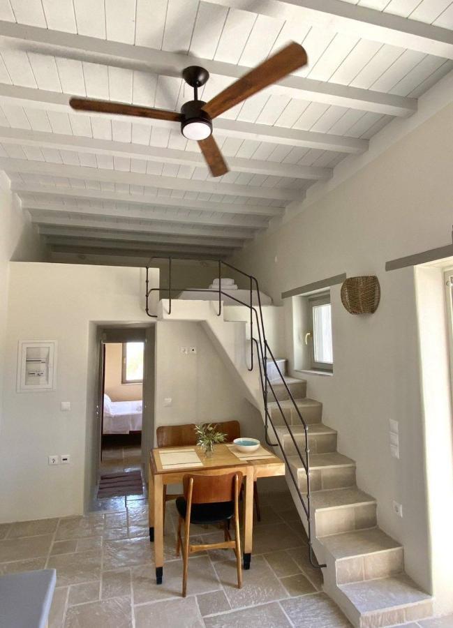 Villa Fournos Kímolos Esterno foto
